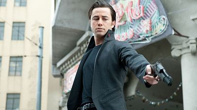 image de la news À couteaux tirés : avez-vous repéré Joseph Gordon-Levitt dans le film de Rian Johnson ?
