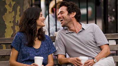 image de la news Casse-tête chinois sur C8 : quel grand réalisateur fait une apparition dans le film ?