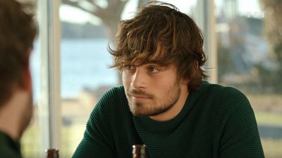 image de la news Demain nous appartient : Maxime et Bart seront-ils dans le spin-off ? L'extrait qui sème le doute