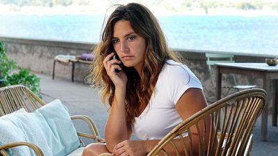 image de la news Liés pour la vie : Laëtitia Milot tourne l'adaptation de son roman pour TF1