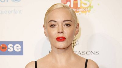 image de la news Harcèlement : Rose McGowan accuse le réalisateur Alexander Payne sur Twitter [MIS À JOUR]