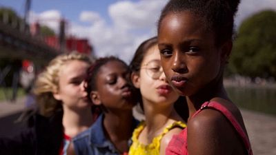 image de la news Mignonnes : des politiques s'emparent de la polémique, Netflix réagit