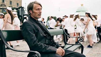 image de la news Les Animaux fantastiques 3 : Mads Mikkelsen pense qu'il sera "difficile" de succéder à Johnny Depp