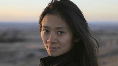 image de la news Nomadland aux Golden Globes : qui est Chloé Zhao, seconde réalisatrice primée... en 78 ans ?