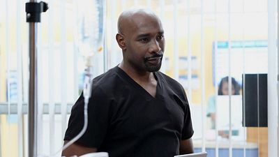 image de la news The Resident sur TF1 : qui est Morris Chestnut, l'interprète du nouveau médecin Barrett Cain ?