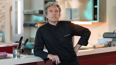 image de la news Ici tout commence : Teyssier est-il gravement malade ? [SPOILERS]