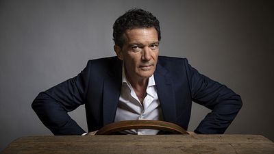 image de la news Indiana Jones 5 : Antonio Banderas au casting et 1ère photo de Phoebe Waller-Bridge en costume