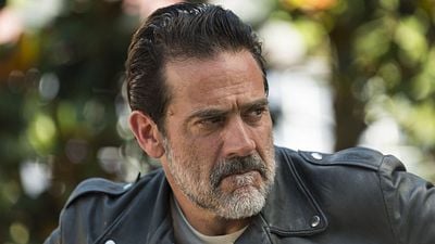 image de la news The Walking Dead sur OCS : Jeffrey Dean Morgan favorable à un spin-off sur Negan