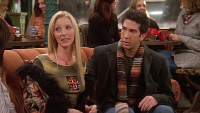 image de la news Un reboot de Friends ? Lisa Kudrow (Phoebe) est partante, mais à une condition !