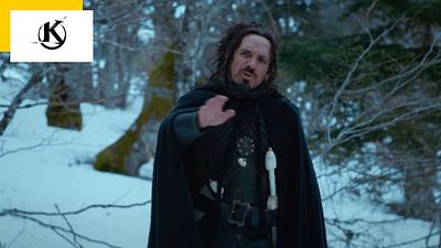 image de la news Kaamelott : Astier défend son plus grand fan contre les haters 