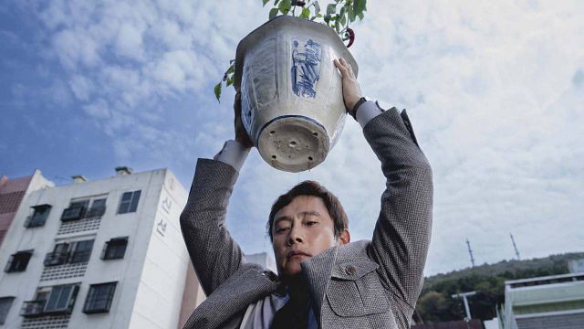 image de la news La star de Squid Game est au coeur d'un thriller qui marque le grand retour du réalisateur d'Old Boy au cinéma