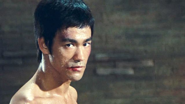 image de la news "JE gagne, je suis la star du film !" : Bruce Lee vs Chuck Norris, la genèse d'un combat de titans !
