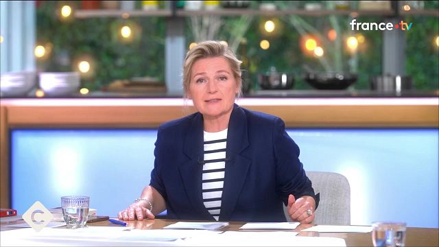 image de la news C à vous : les politiques ne viendront plus en plateau ! Ce que l'on sait