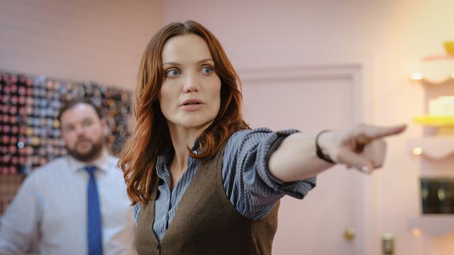 image de la news Enquêtes au Paradis : le spin-off de Meurtres au Paradis sera-t-il de retour pour une saison 2 ?