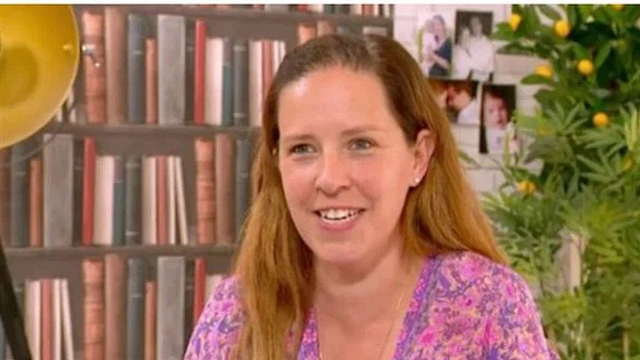 image de la news “Bref je suis maman”, début de semaine compliqué pour Céline Saffré (Familles nombreuses)…