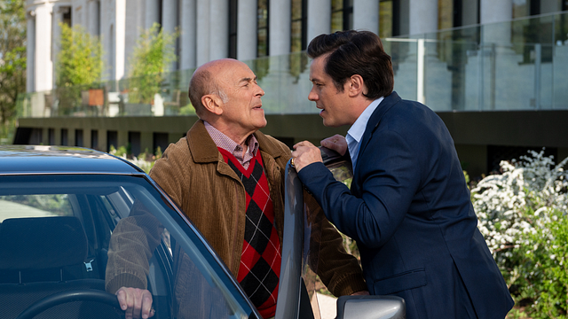 image de la news Monsieur Parizot sur TF1 : Aurélien Wiik (Paul) sera-t-il au casting du prochain épisode de Camping Paradis aux côtés de Patrick Paroux ?