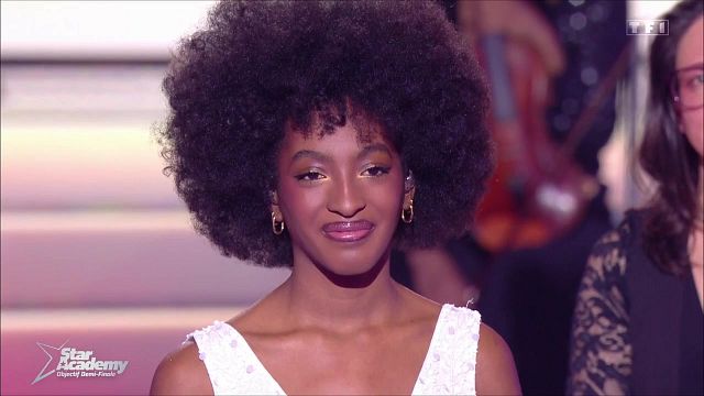 image de la news Star Academy : “C’était particulier”, le père d’Ebony cash sur sa sortie au château… et l’après !