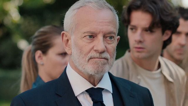 image de la news Zodiaque sur TF1 : “On se serait planté si on avait fait autrement”, Francis Huster justifie ce changement radical par rapport à la saga il y a 20 ans