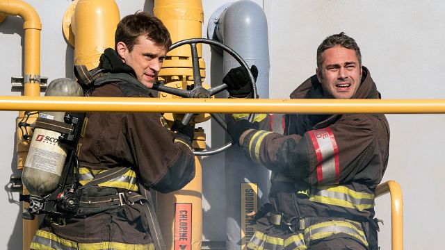 image de la news Chicago Fire saison 12 : après plusieurs mois d'absence, Severide revient dans la série !