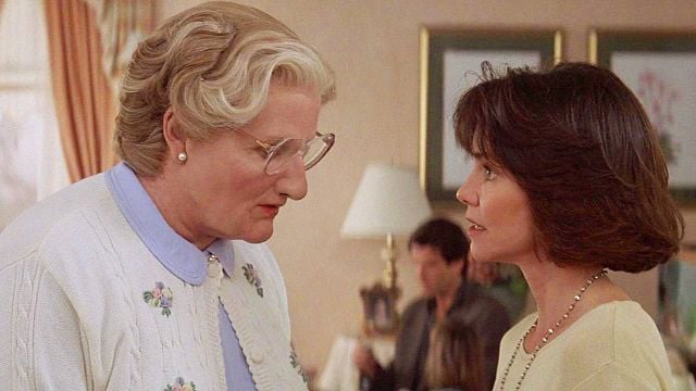 image de la news "Ce n'était tout simplement pas drôle" : Sally Field était totalement hermétique à l'humour de Robin Williams sur le tournage de Madame Doubtfire