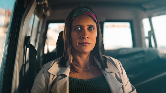 image de la news Erica sur les traces de sa mère :  "Ça m'a bouleversée", révèle Julie de Bona