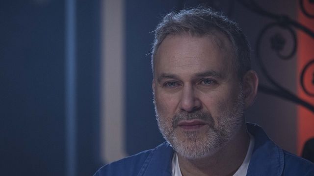 image de la news Les Traitres : les téléspectateurs ulcérés par Vincent Cespedes, le philosophe justifie son comportement...
