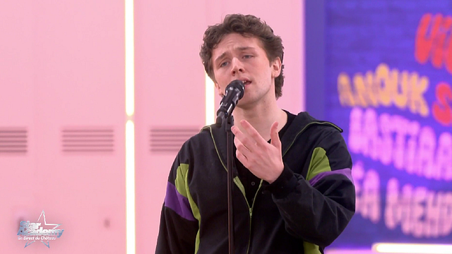 image de la news Star Academy : première semaine de tournée "lunaire" selon Bastiaan