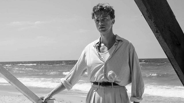 image de la news L’Étranger est-il un bon film ? François Ozon réussit-il à moderniser le mythe camusien ? Voici ce qu’en ont pensé les spectateurs.