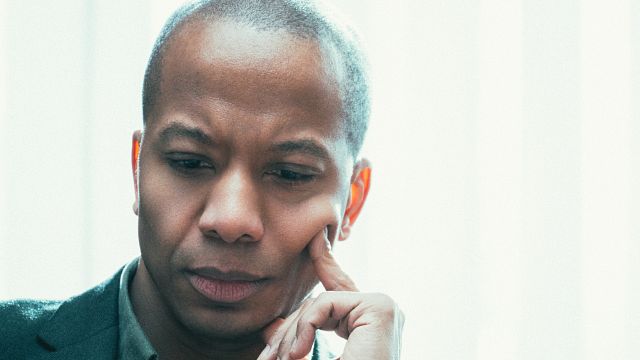 image de la news Astrid et Raphaëlle sur France 2 : le départ du commissaire Bachert est-il définitif ? Le scénariste répond