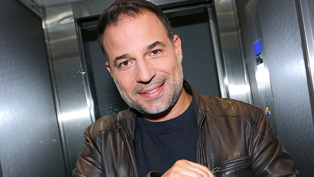 image de la news “Je leur avais dit que…”, Mario Barravecchia futur prof de la Star Ac ?