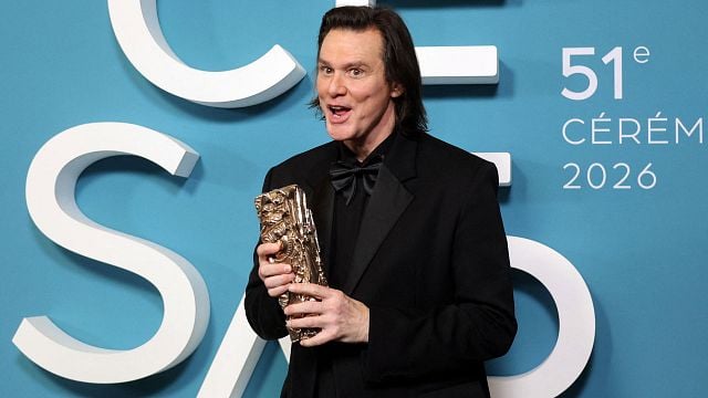image de la news 350 millions de dollars et 8 heures de maquillage par jour : 26 ans plus tard, Jim Carrey prêt à se transformer de nouveau dans la suite de l'un de ses plus gros succès ?