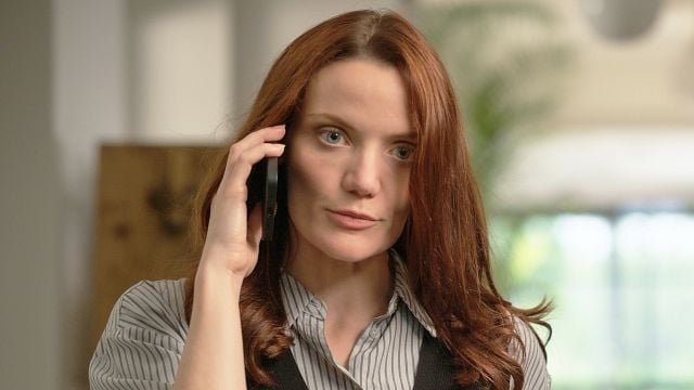 image de la news Enquêtes au Paradis sur France 2 : "Elle ne peut pas continuer comme ça"... Les révélations d'Anna Samson (Mackenzie Clarke) sur la saison 2