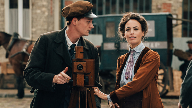 image de la news Bérénice Bejo va incarner l'icône la plus oubliée de l'histoire du cinéma dans une série d'époque HBO Max qui arrive le 4 décembre prochain !
