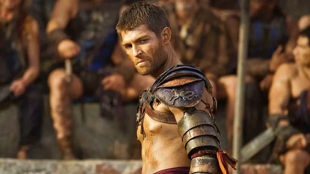 image de la news Spartacus : qu'est devenu Liam McIntyre qui jouait le mythique gladiateur dans la série historique ?