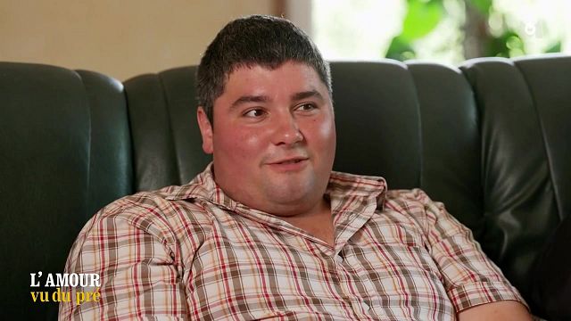 image de la news L’amour est dans le pré : "Je suis là", Valentin prêt à piquer la prétendante d’un candidat de la nouvelle saison ?