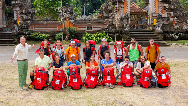 image de la news Pékin Express 2024 dévoile ses premières images : ça démarre fort pour les candidats ! (vidéo)