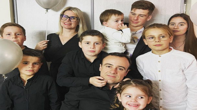 image de la news “J'ai un peu une boule au ventre” : Mélanie Gonzalez (Familles nombreuses) stressée à l’idée de de s’éloigner de ses enfants