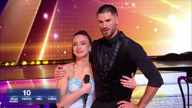 image de la news "On va penser très fort à toi" : cette magnifique attention de Lénie et Jordan dans Danse avec les stars