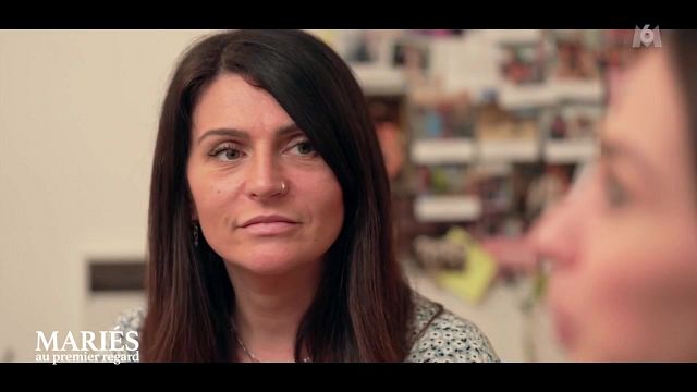 image de la news "Je ne l'ai jamais remis", avez-vous remarqué le changement de look de Tracy (Mariés au premier regard) ?