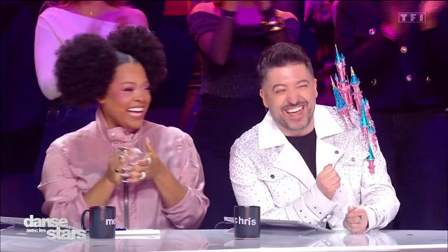 image de la news "L'investissement au max", la veste de Chris Marquez dans Danse avec les stars amuse les téléspectateurs