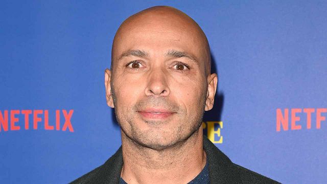 image de la news 8 ans après la comédie culte Problemos, Eric Judor revient avec un film sur un sujet inattendu !