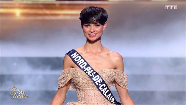 image de la news Eve Gilles a-t-elle fait de la chirurgie esthétique pour Miss Univers ? Elle répond
