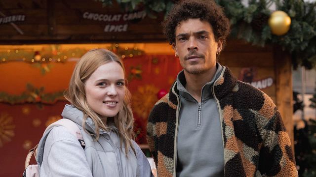 image de la news Plus belle la vie : Baptiste amoureux de Chloé ? Ce geste qui ne trompe pas