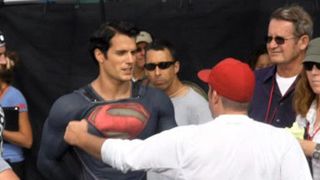 image de la news "Man of Steel" : Superman vu de près ! [PHOTOS]