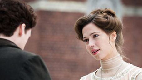 image de la news Rebecca Hall fait "Une Promesse" à Robb Stark de "Game Of Thrones" chez Patrice Leconte [BANDE-ANNONCE]