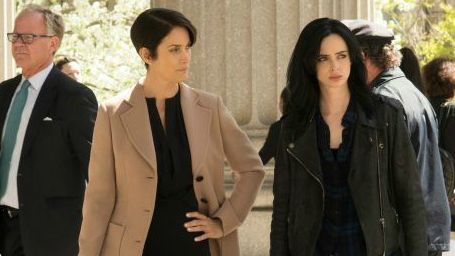 image de la news Jessica Jones au Comic Con Paris : Krysten Ritter et Carrie-Anne Moss confirment leur venue !
