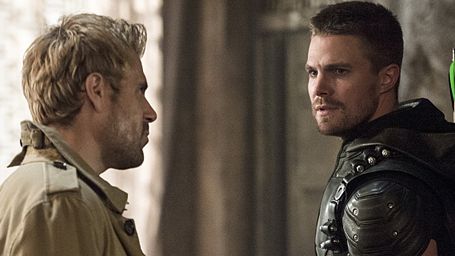 image de la news Arrow rencontre Constantine en images