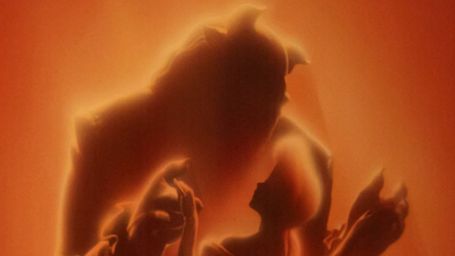 image de la news La Belle et la Bête, version live Disney : un teaser féérique où l'on entrevoit Emma Watson 