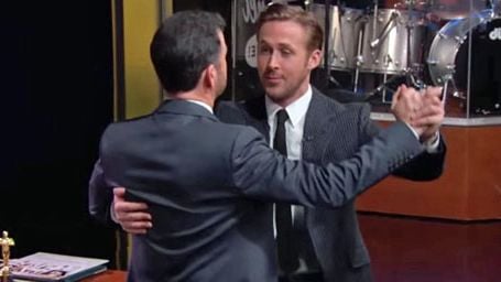 image de la news Ryan Gosling donne un cours de valse à Jimmy Kimmel