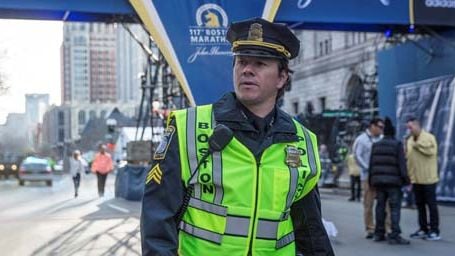 image de la news 10 vidéos de Traque à Boston : retour sur les attentats avec Mark Wahlberg et Peter Berg